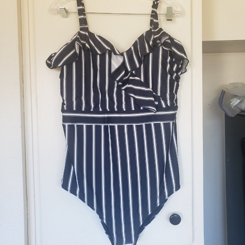 City Chic Blue and White Suit Size M